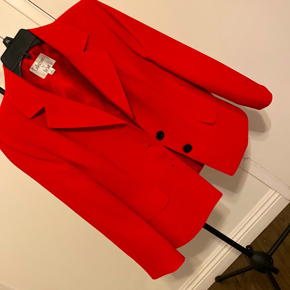 Fancy red coat PRELOVED owner . Almost new. In a very good condition